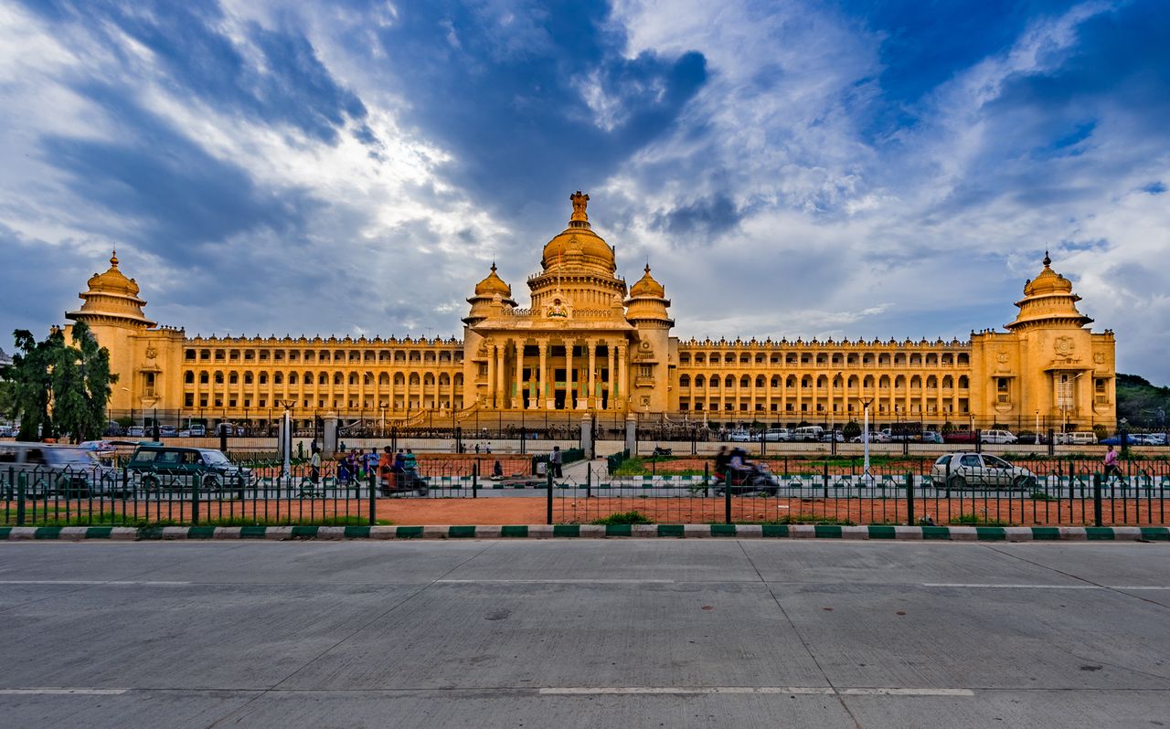 Bangalore Local Sightseeing Cab Package